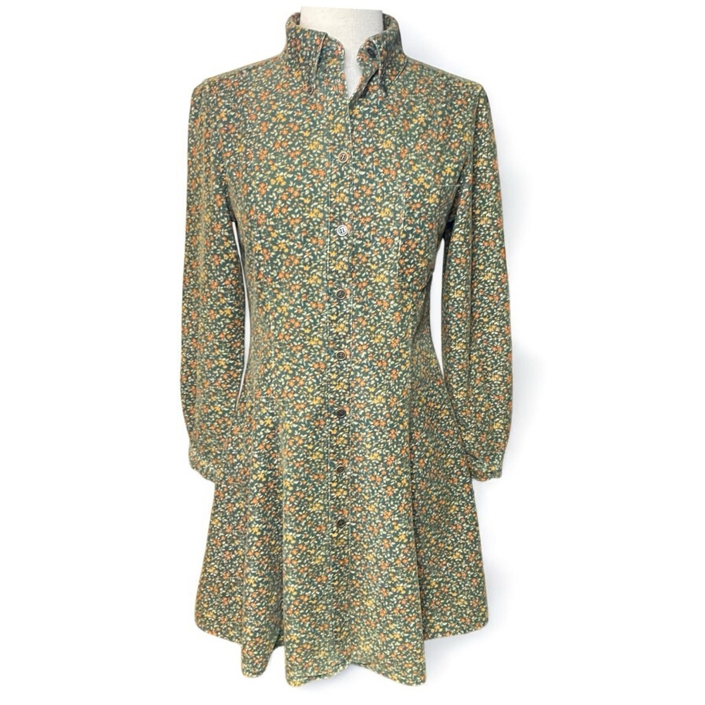 Laura Ashley Green Floral Button-Front Long Sleeve Dress